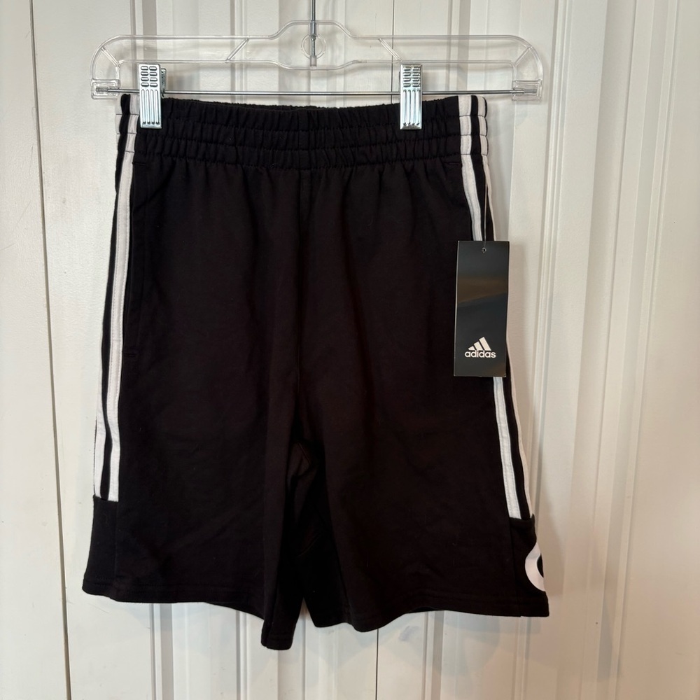 Adidas Black And White Shorts Size Medium